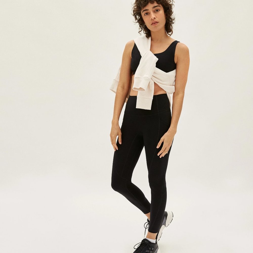 Everlane Perform Pocket Legging